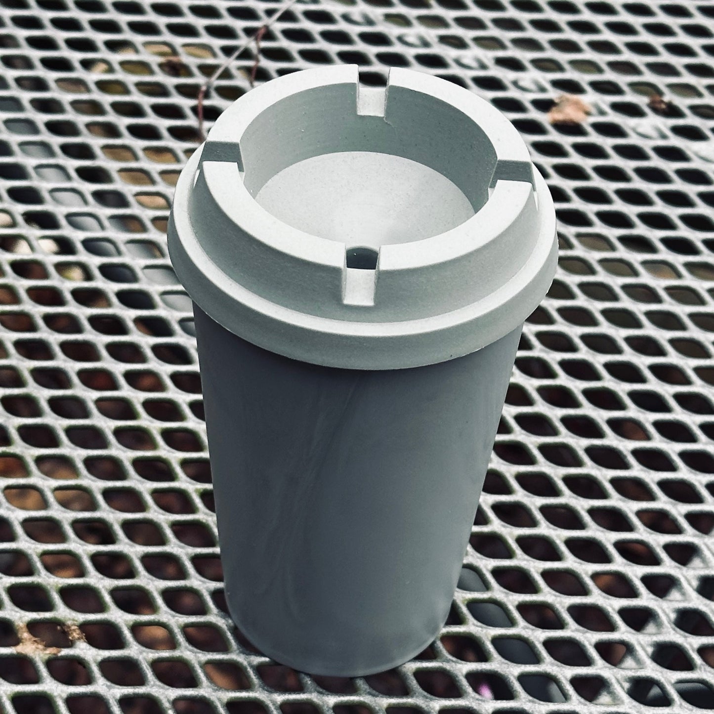 Auto-Aschenbecher